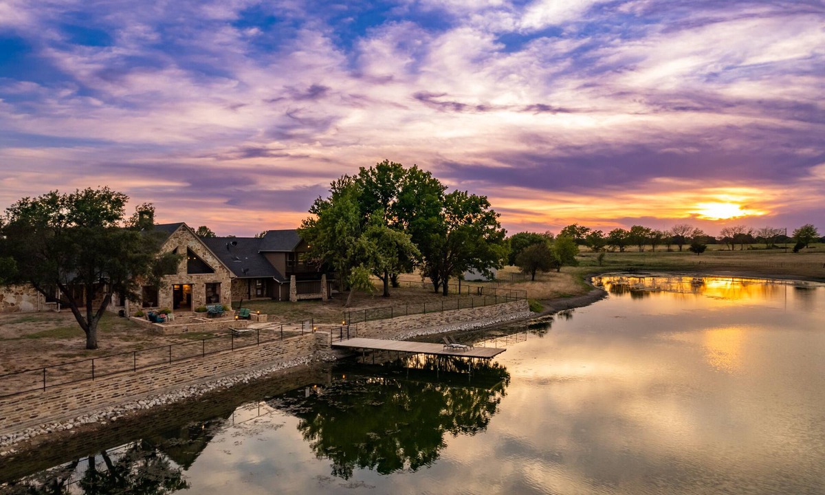 Gober Other | 4 BR Farmhouse with Private Lake