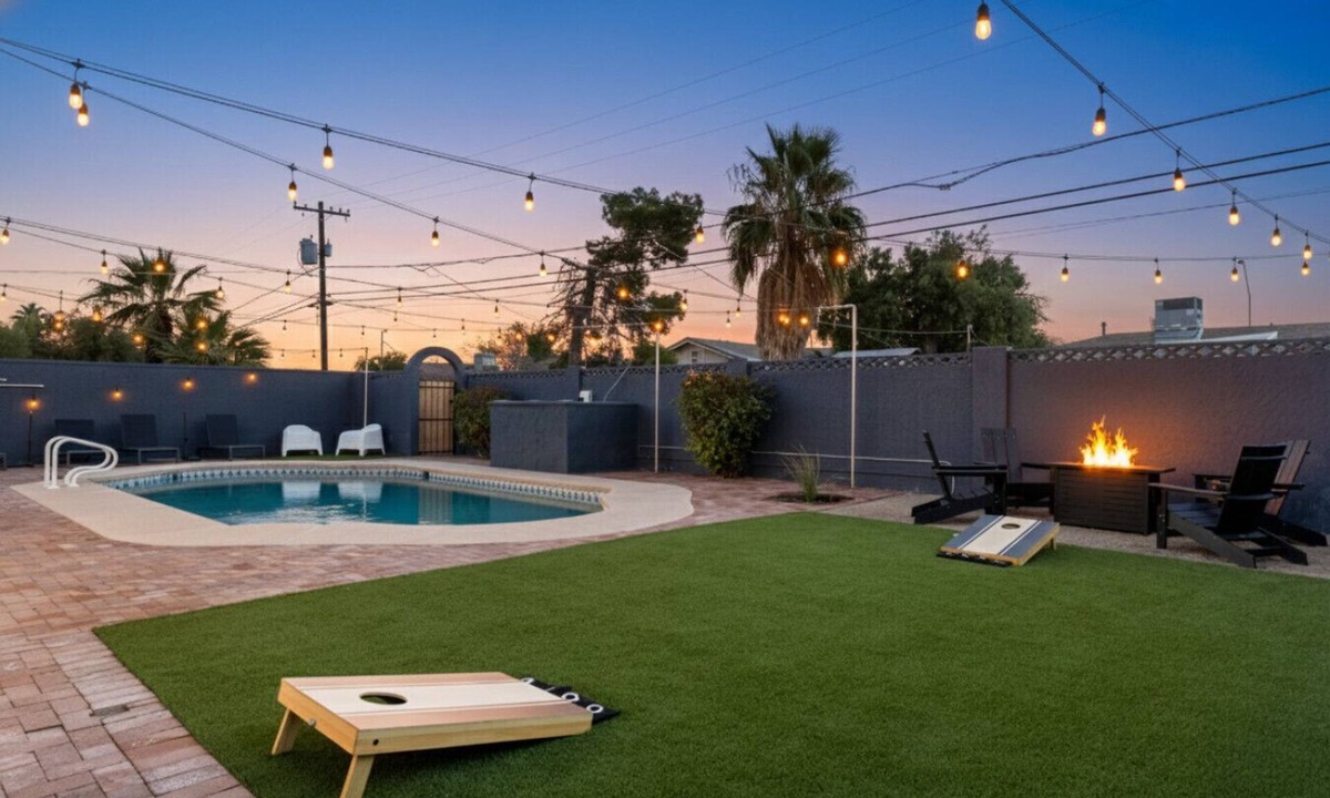 Cavalier Vista House | 4 BR Old Town Home | Pool Heating | Chefs Kitchen