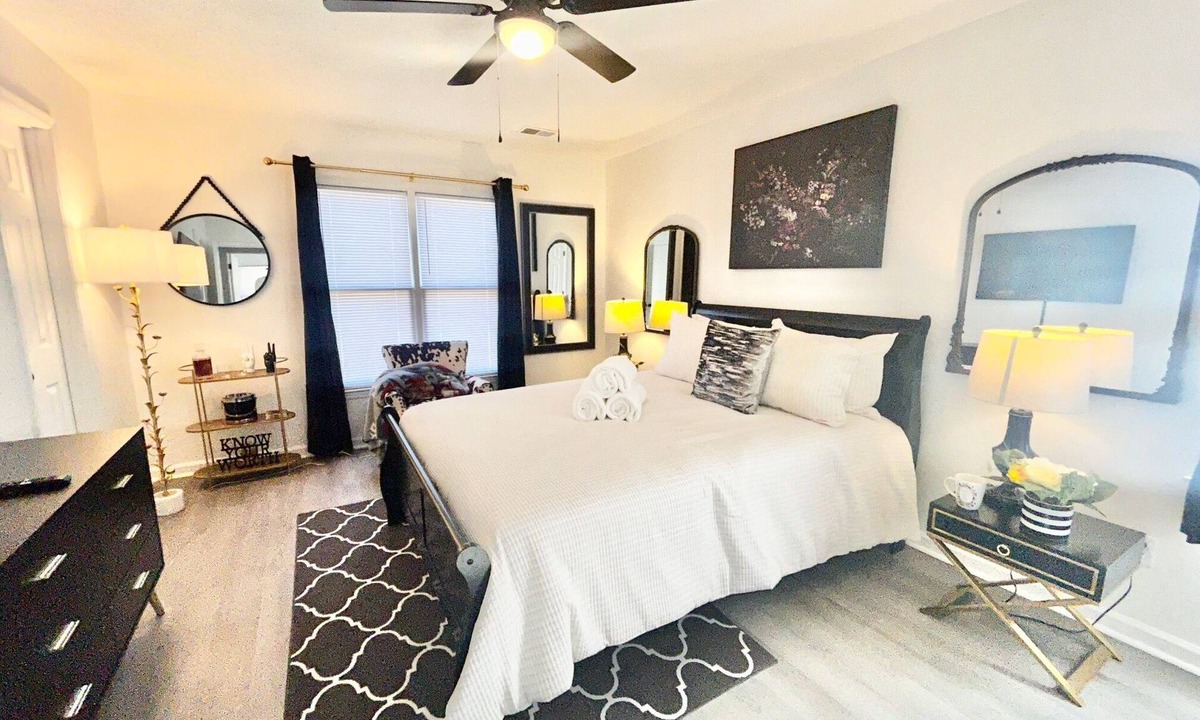 Huntcliff House | 4 BR Southern Dream Home