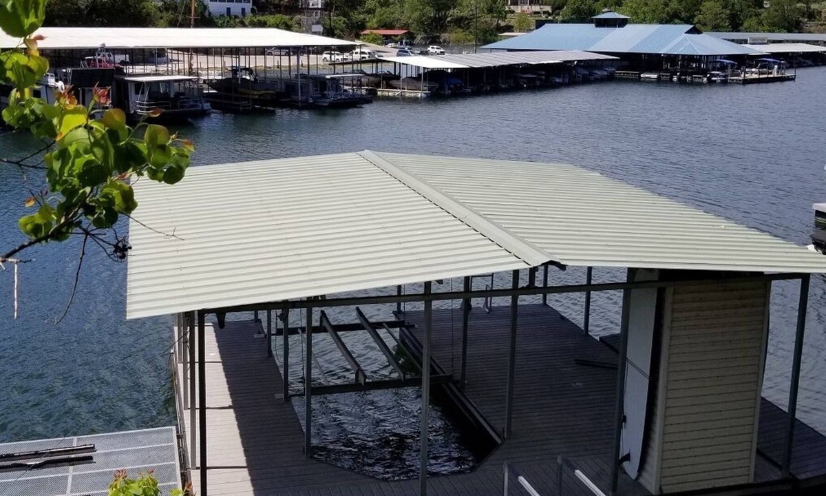 Briarcliff House | 4 BR Waterfront Home, covered boat dock&Electric Car Charger(Dock not avail.)