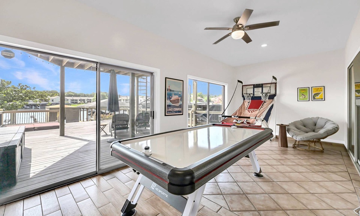 April Sound House | 4 BR Waterfront Retreat w/Hot Tub, Private Boat Slip & Swim-Off Dock