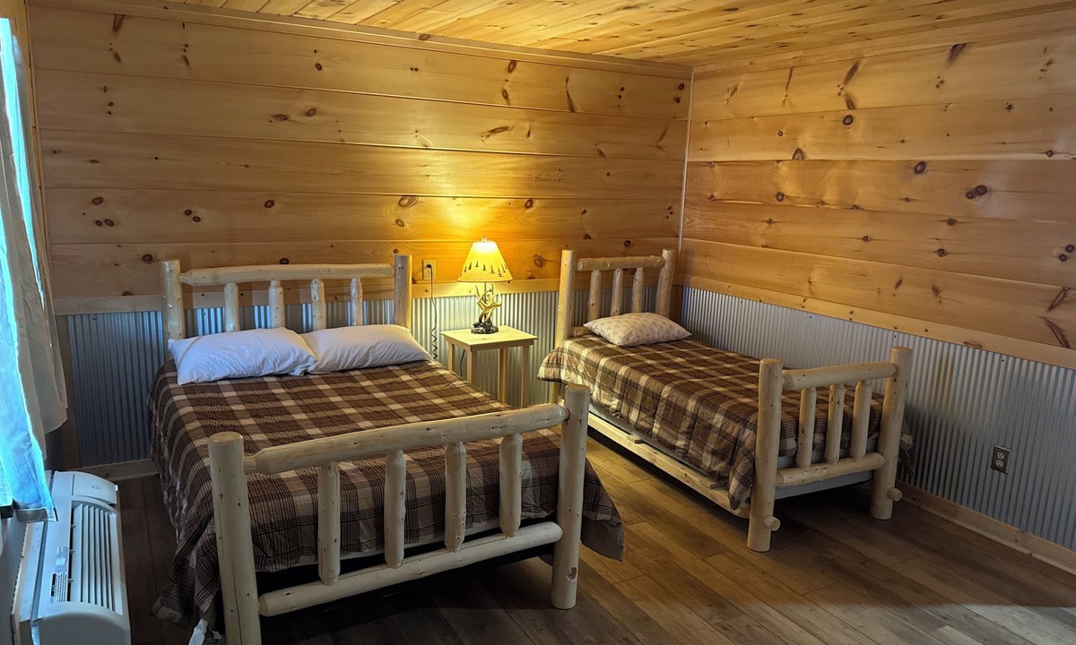 Elk County Hotel | 4 Corners Event Center