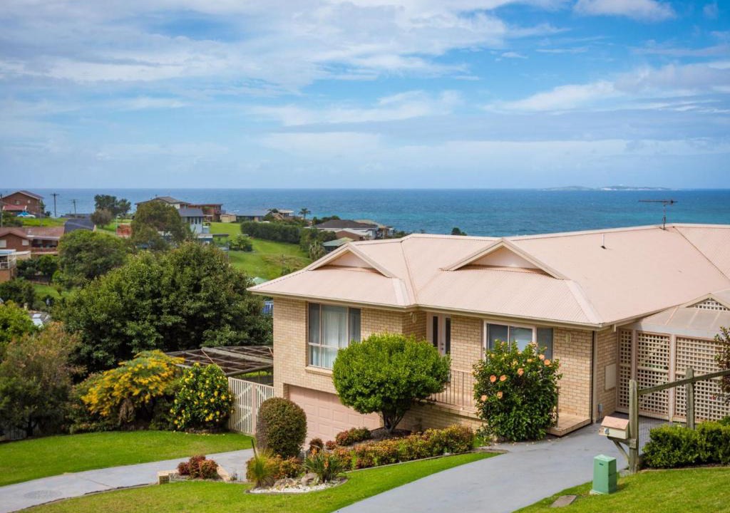 Kianga House | 4 Dawn Parade Kianga