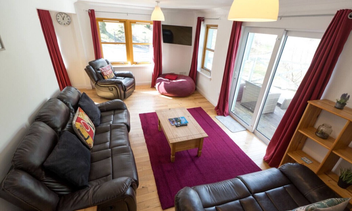 Tobermory Apartment | 4 Eas Brae Apartment