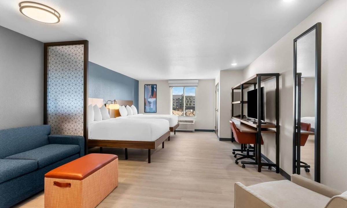 Cheyenne Hotel | 4 Extended Stay Suites | West Lincolnway Cheyenne