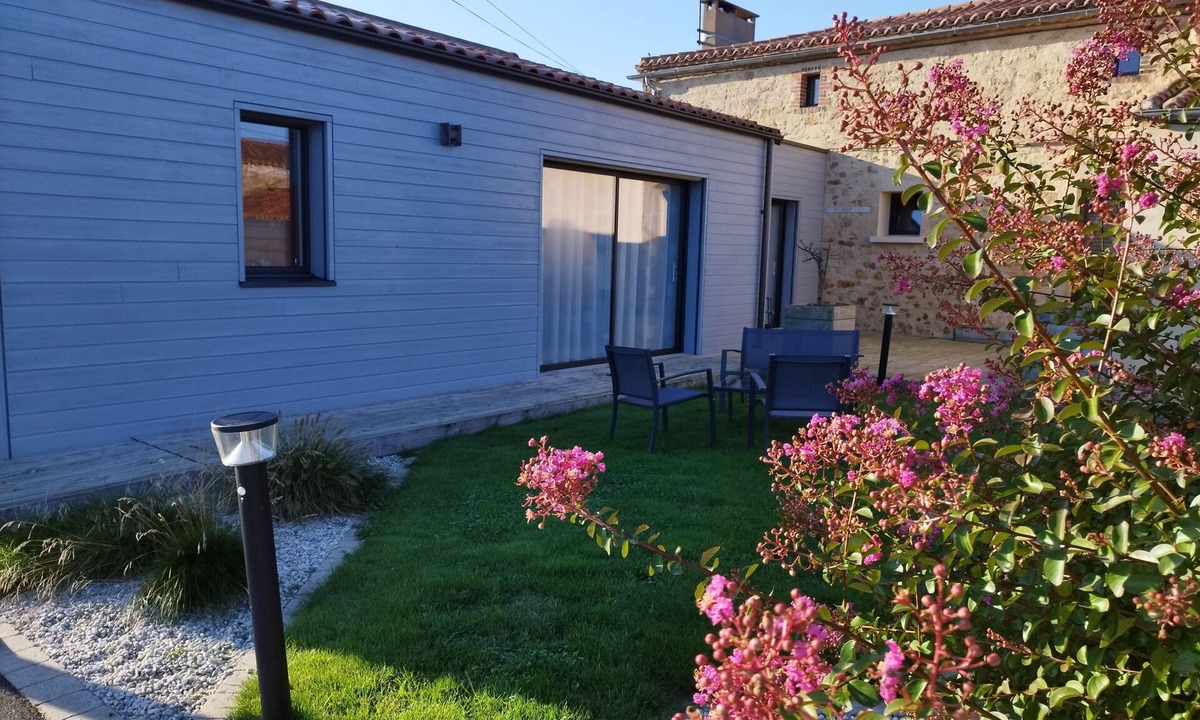 Chavagnes-en-Paillers House | 4* gite close to Puy du Fou open all year round
