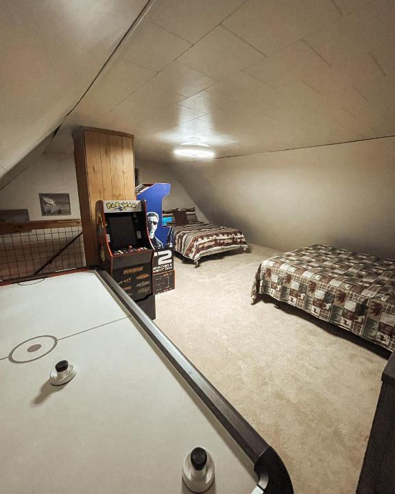 Cold Springs House | 4 Little Bears Cabin-WiFi/Arcade loft