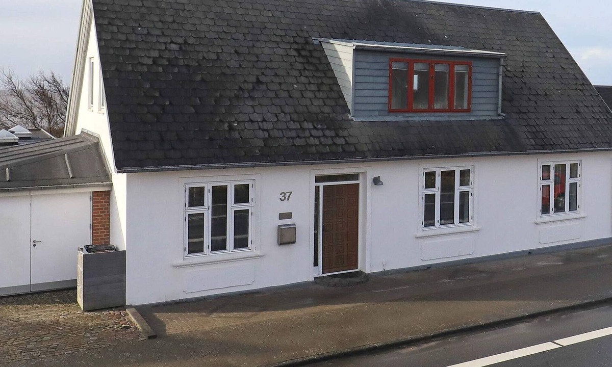Hjerting House | 4 person holiday home in Esbjerg V