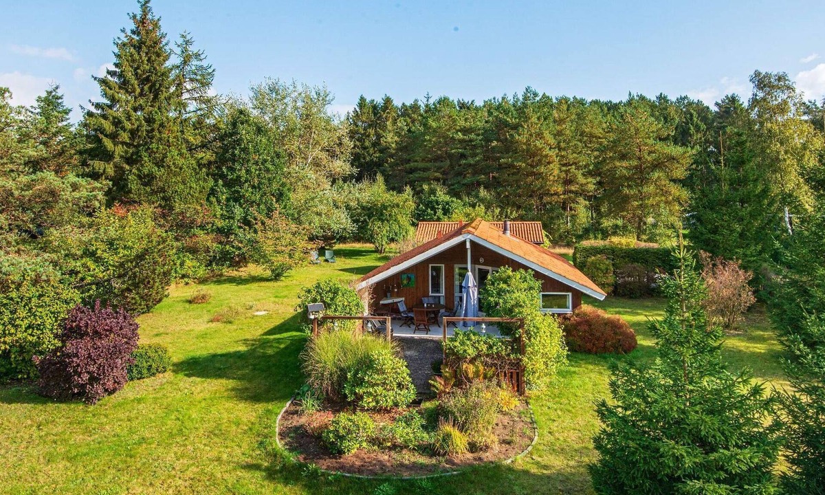 Øksenmølle House | 4 person holiday home in Ebeltoft