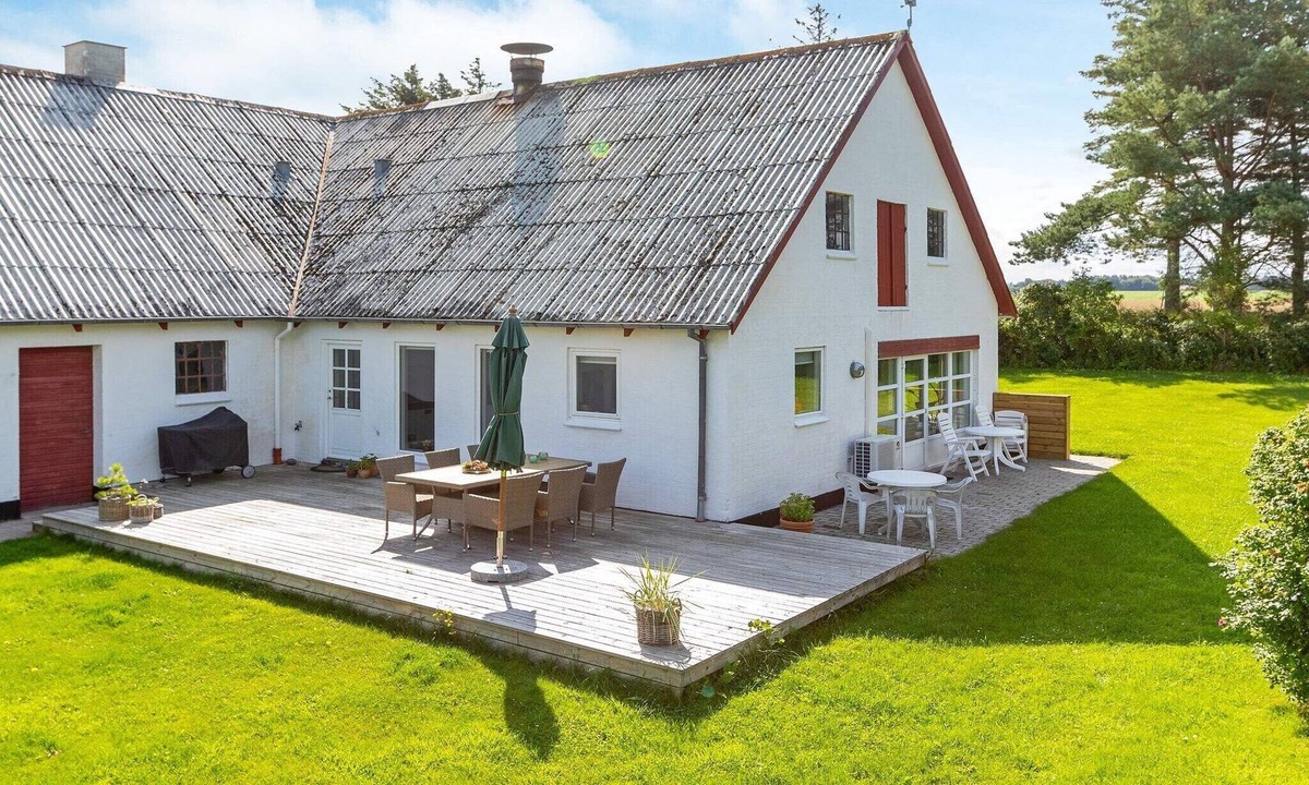 Lonstrup House | 4 person holiday home in Hjørring