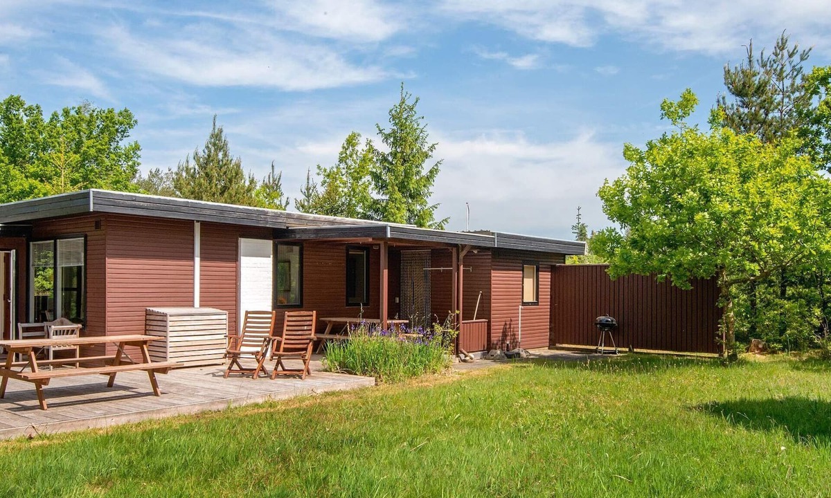 Ans House | 4 person holiday home in Ans By