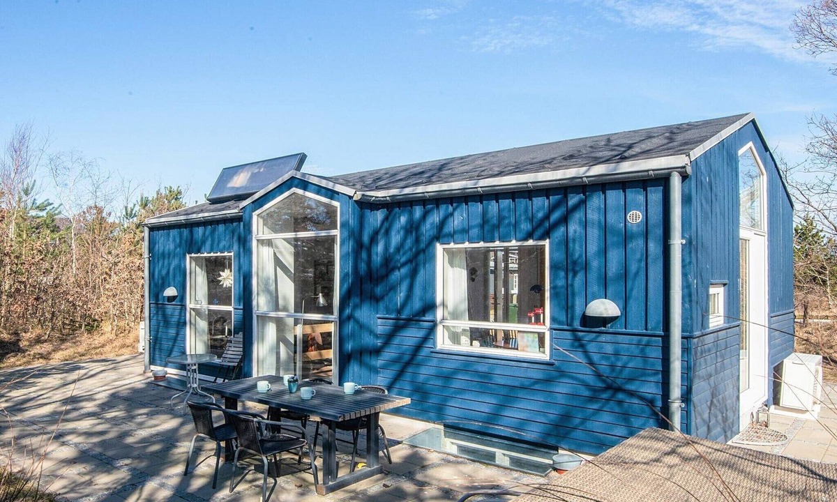 Grena Strand House | 4 person holiday home in Grenaa