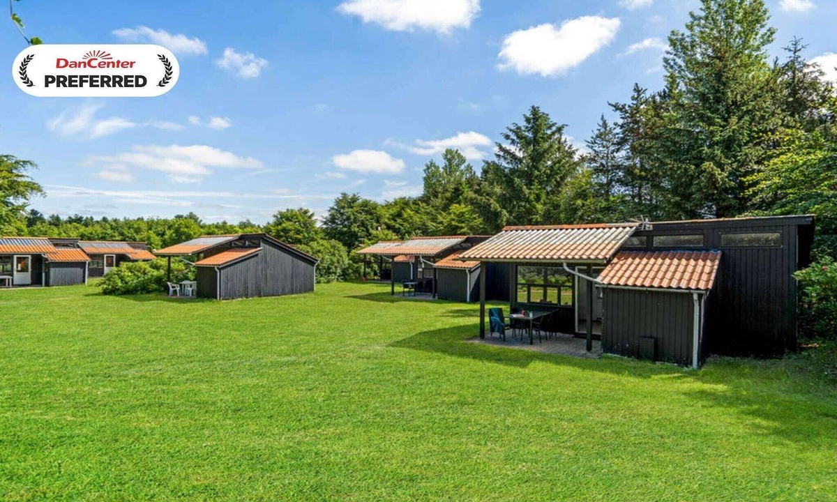 Hampen House | 4 person holiday home in Hampen