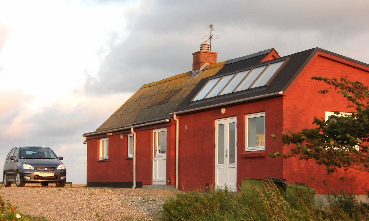 Trans House | 4 person holiday home in Lemvig