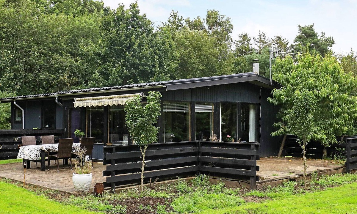 Roslev House | 4 person holiday home in Roslev