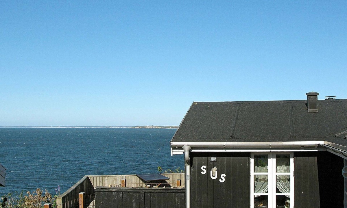 Remmer Strand House | 4 person holiday home in Struer