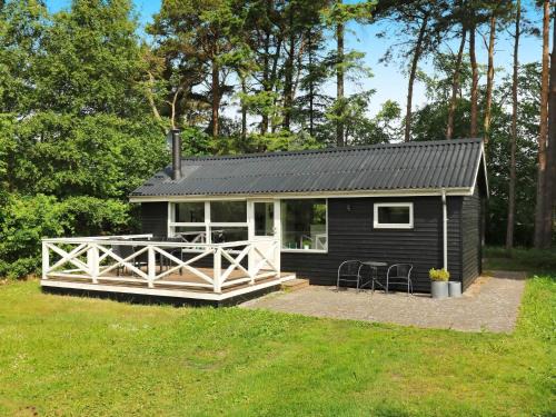 Oster Hurup House | 4 person holiday home in Hadsund
