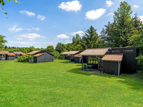 Hampen House | 4 person holiday home in Hampen