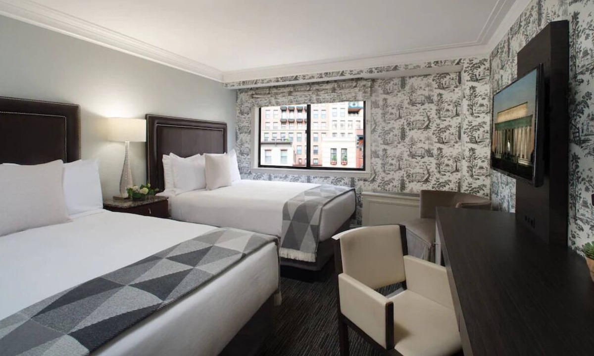 Kalorama Heights Hotel | 4 Pet-friendly Units | 0.4 Miles Away from Marie Reed Recreation Center