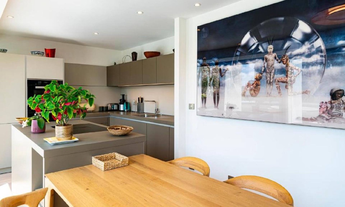 Reims City Centre House | 4 Private Homes for rent to live the sparkling Remoise life.