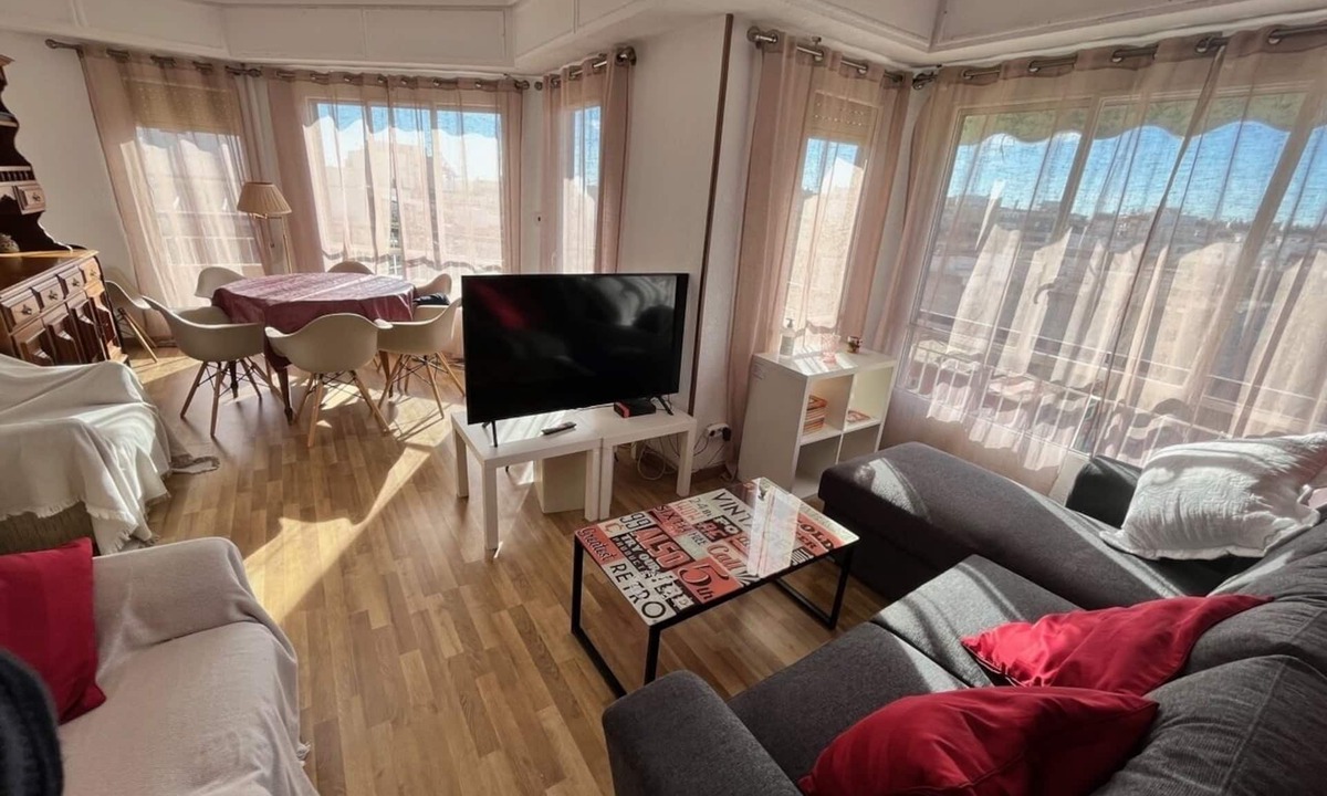 Ensanche Diputacion Apartment | 4 ROOMS+ SENECA CENTER APARTMENT