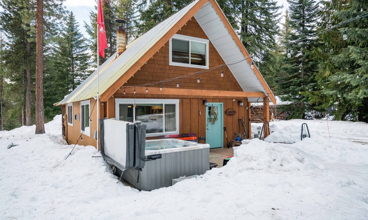 Ardenvoir Cabin | 4 Seasons Getaway -The Mountains are Calling