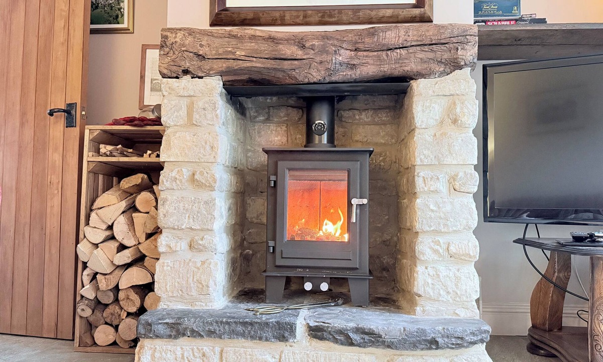 Winchcombe Cottage | 4 Star Cotswold Stone Cottage