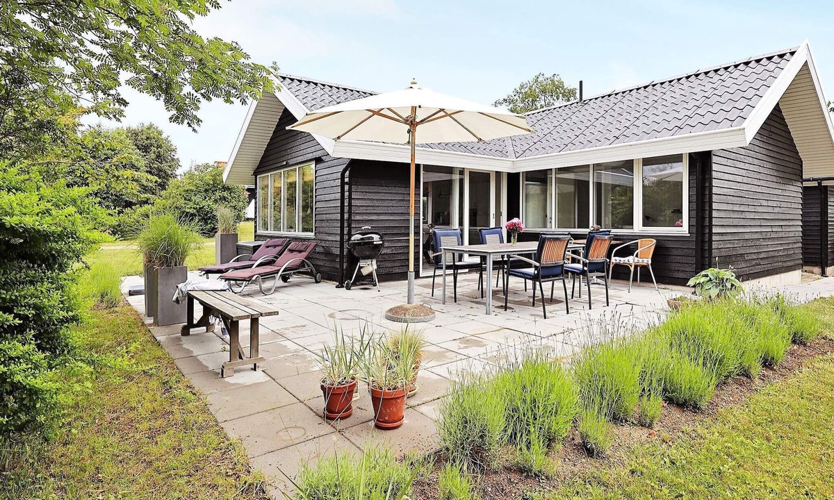 Karrebksminde House | 4 star holiday home in Karrebæksminde