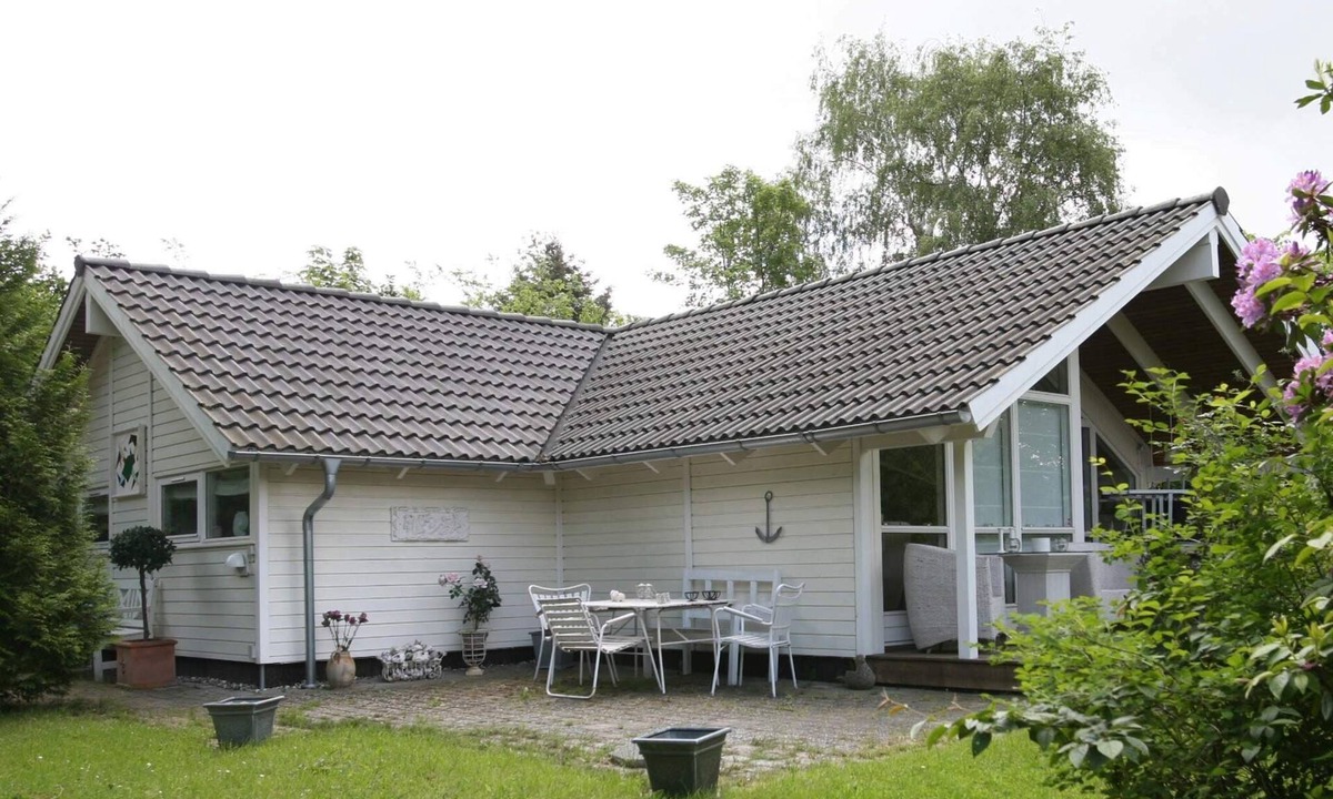 Dronningmolle House | 4 star holiday home in Dronningmølle