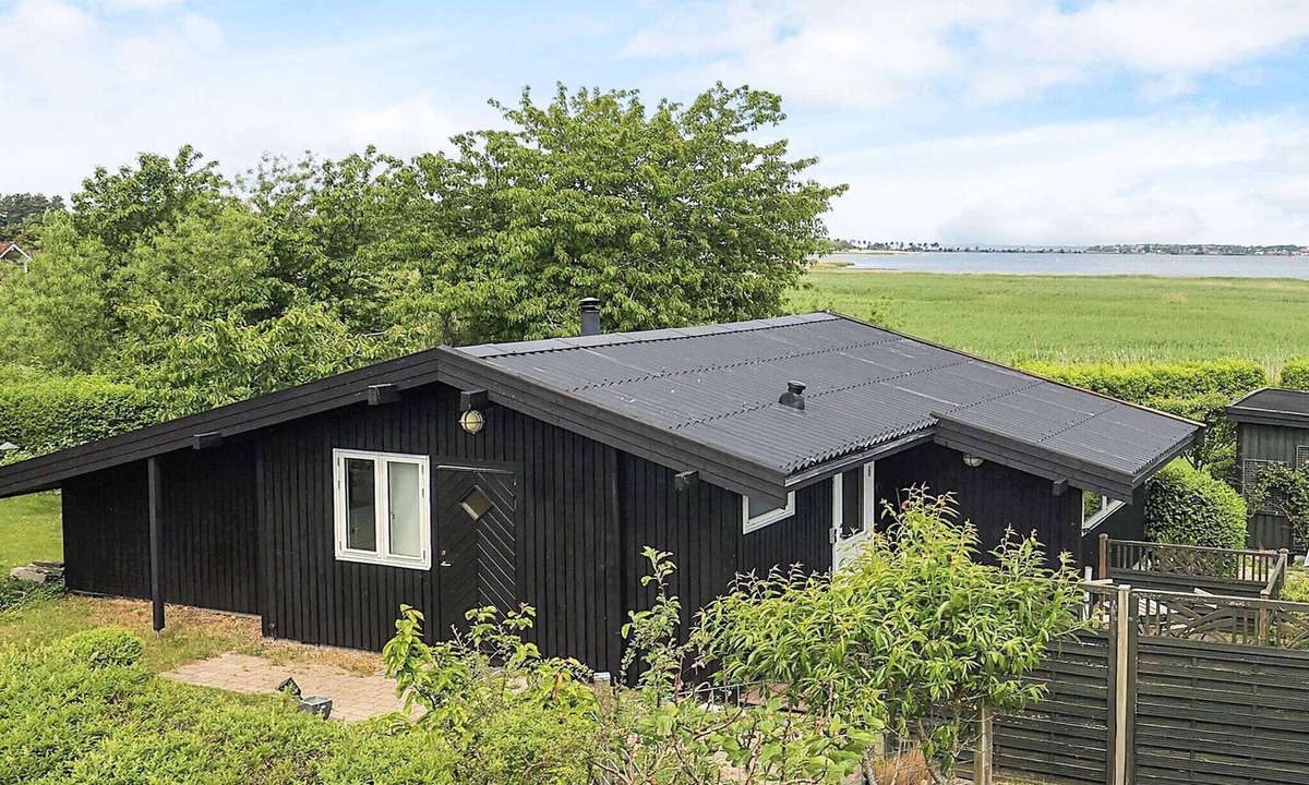 Jægerspris House | 4 star holiday home in Jægerspris
