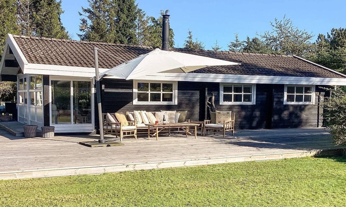 Marielyst House | 4 star holiday home in Væggerløse