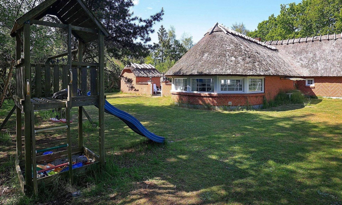 Bøtø By House | 4 star holiday home in Væggerløse