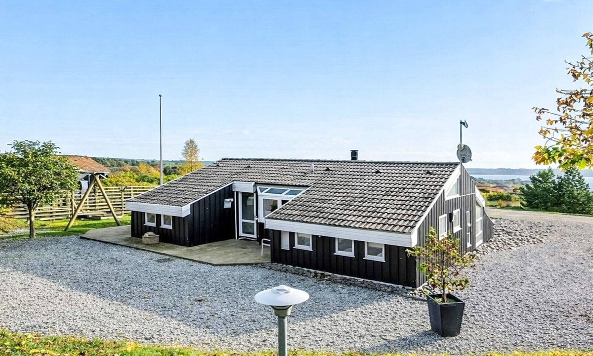 Handrup Strand House | 4 star holiday home in Ebeltoft
