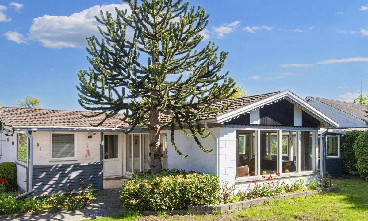 Fjellerup House | 4 star holiday home in Glesborg-By Traum