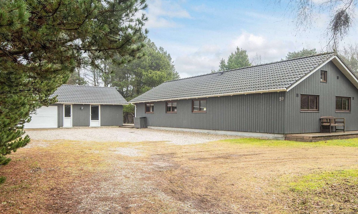 Ho House | 4 star holiday home in Blåvand
