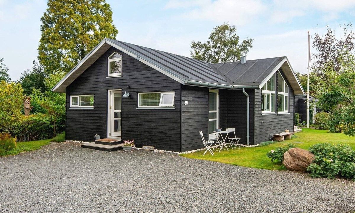 Beder Malling House | 4 star holiday home in Malling