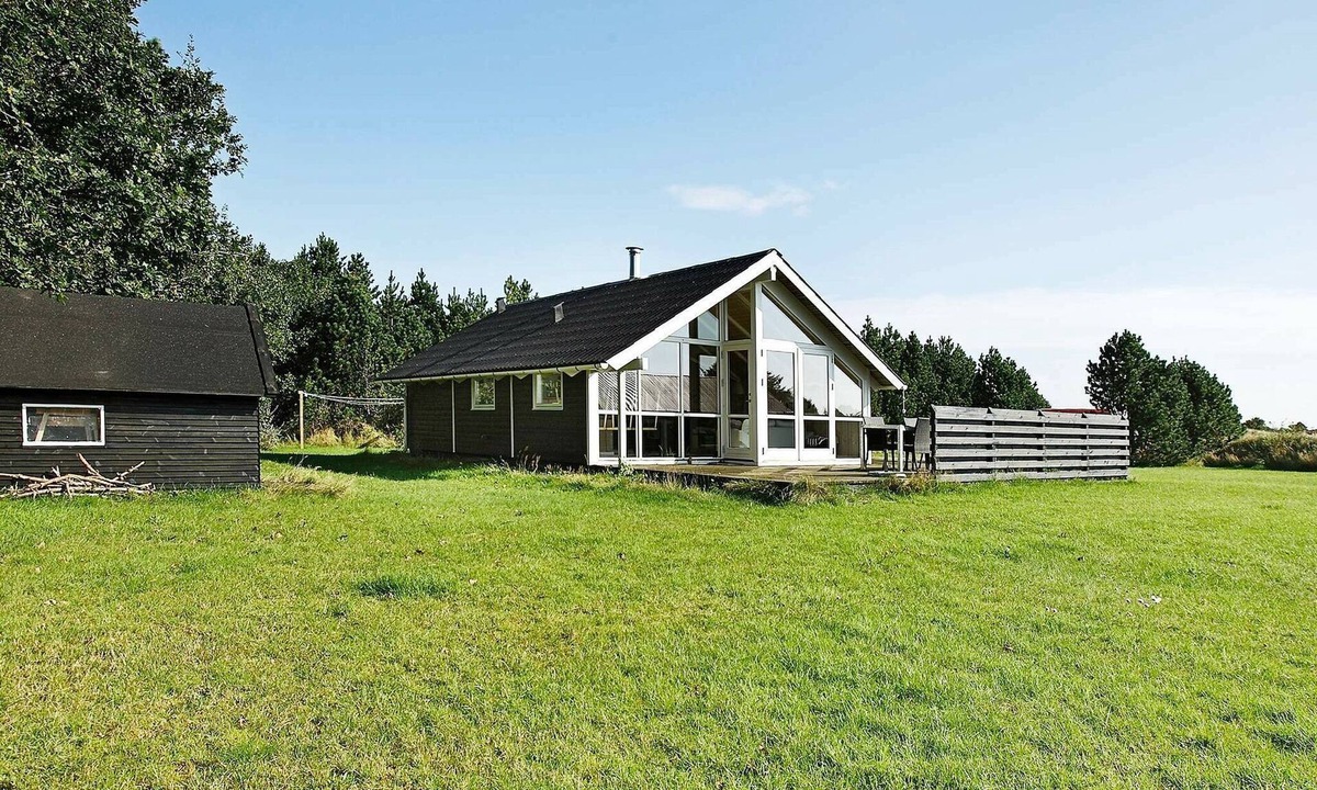 Stenbjerg House | 4 star holiday home in Snedsted