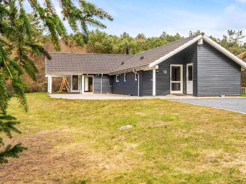 Vibæk Strand House | 4 star holiday home in Ebeltoft