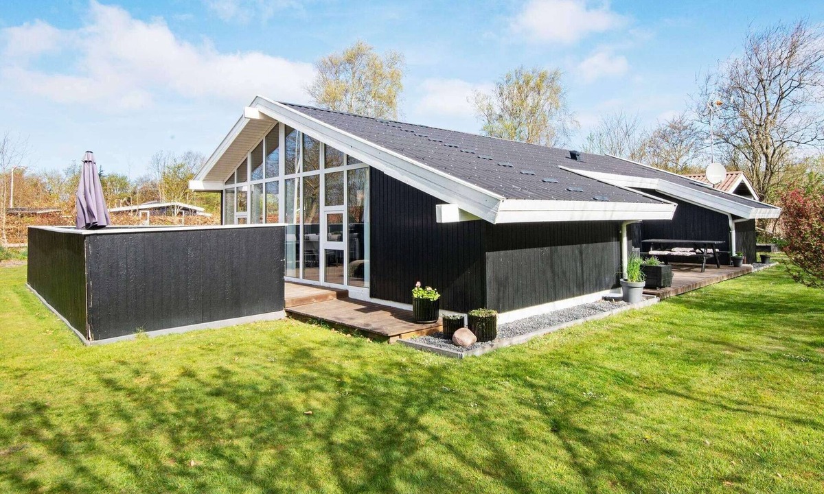 Bork Havn House | 4 star holiday home in Hemmet
