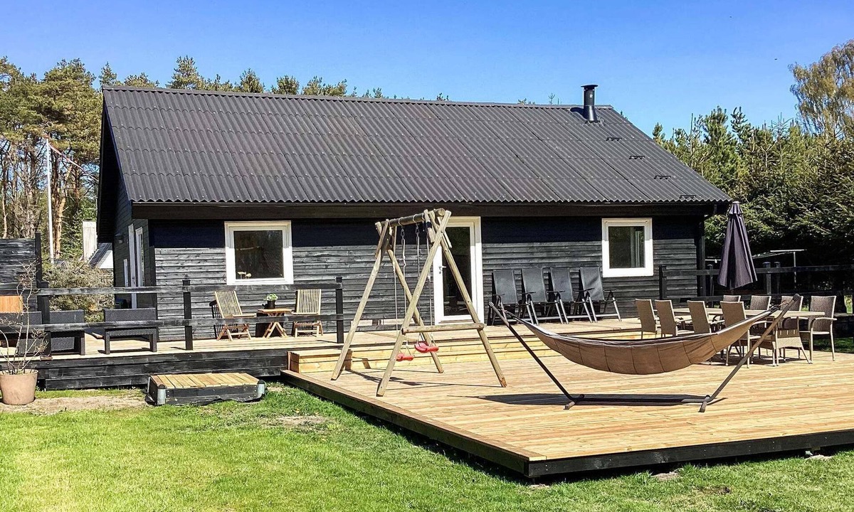 Hou House | 4 star holiday home in Hals