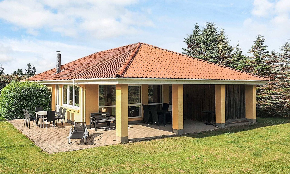 Hals House | 4 star holiday home in Hals