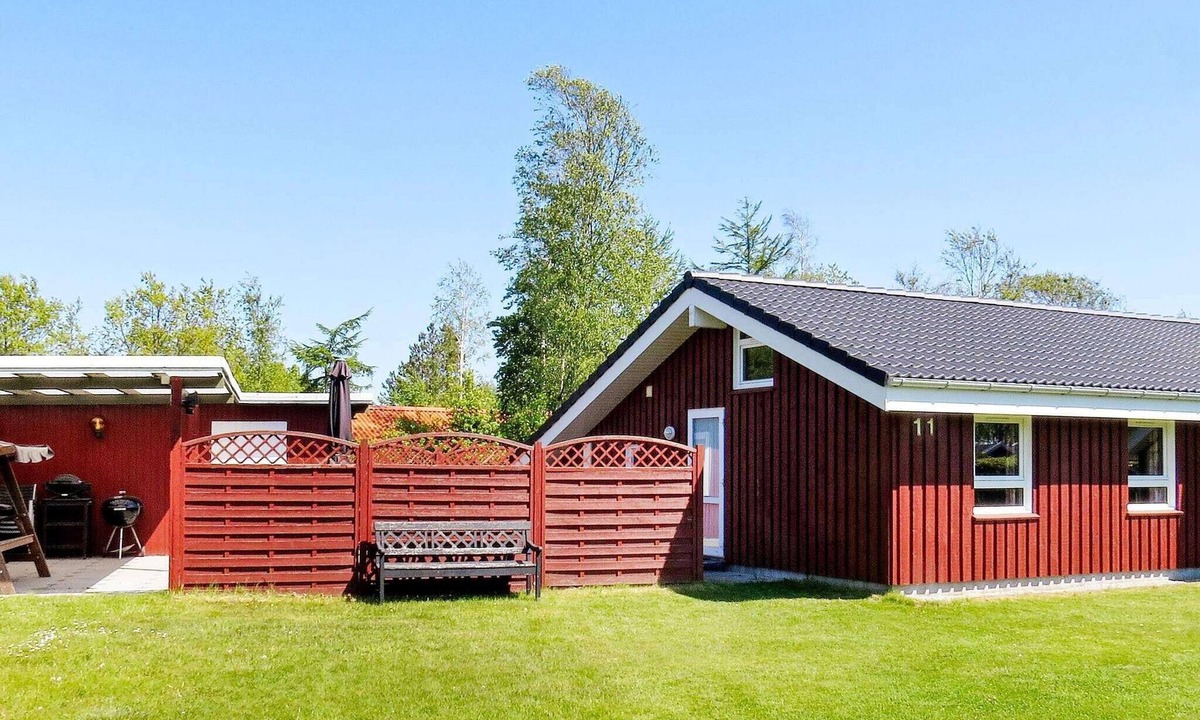 Hou House | 4 star holiday home in Hals
