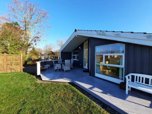 Frølunde Fed House | 4 star holiday home in Korsør