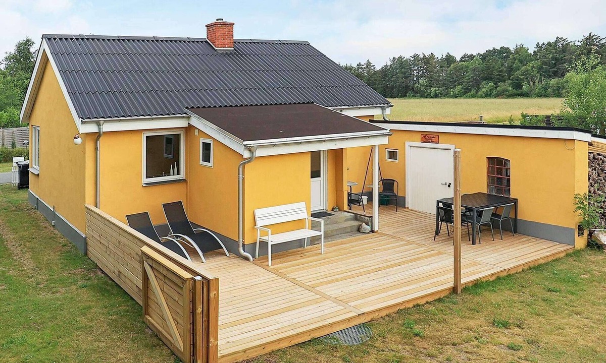 Vestero Havn House | 4 star holiday home in Læsø