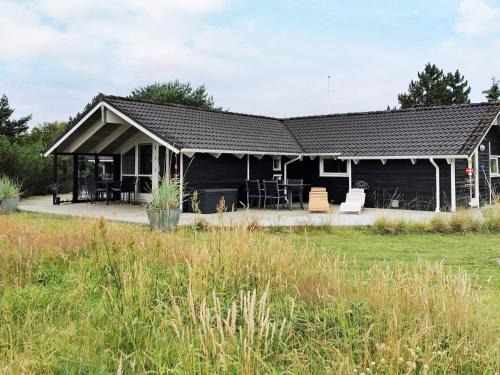 Grønhøj House | 4 star holiday home in Løkken