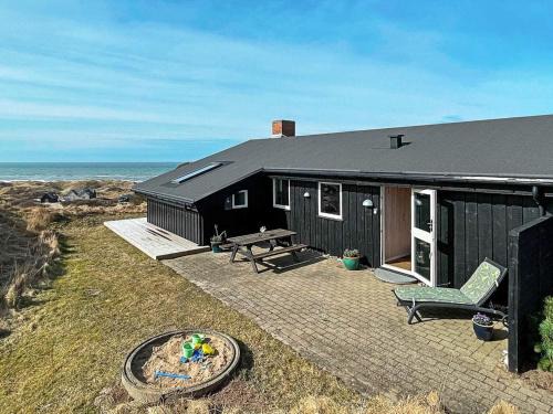 Grønhøj House | 4 star holiday home in Løkken