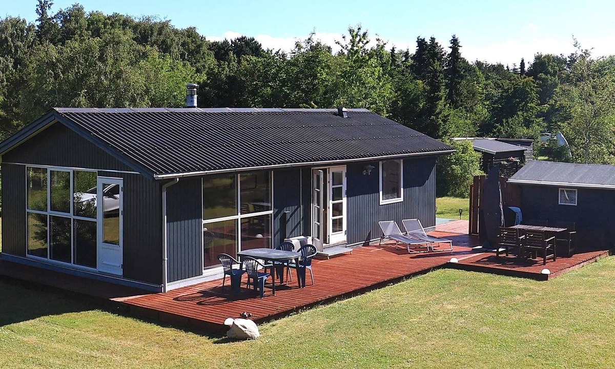 Nibe House | 4 star holiday home in Nibe