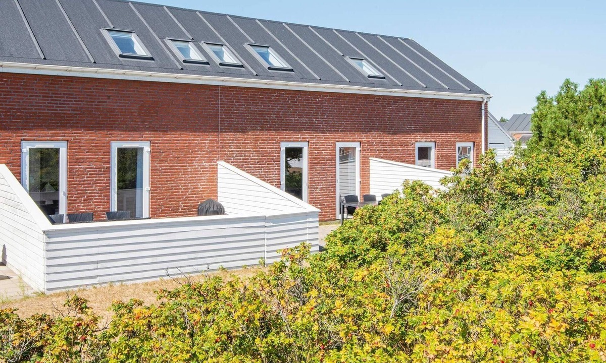 Sønderstrand Apartment | 4 star holiday home in Rømø