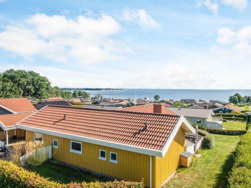 Grønninghoved Strand House | 4 star holiday home in Sjølund