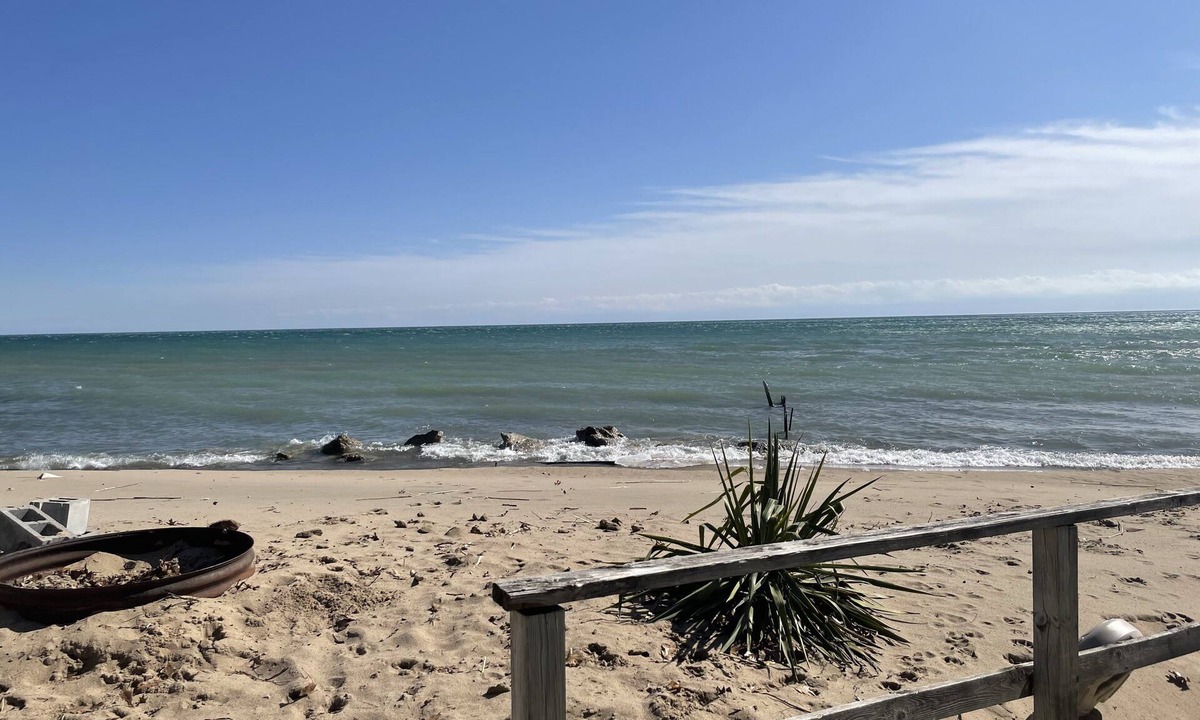 Oscoda Resort | #4-The Lazy Fish